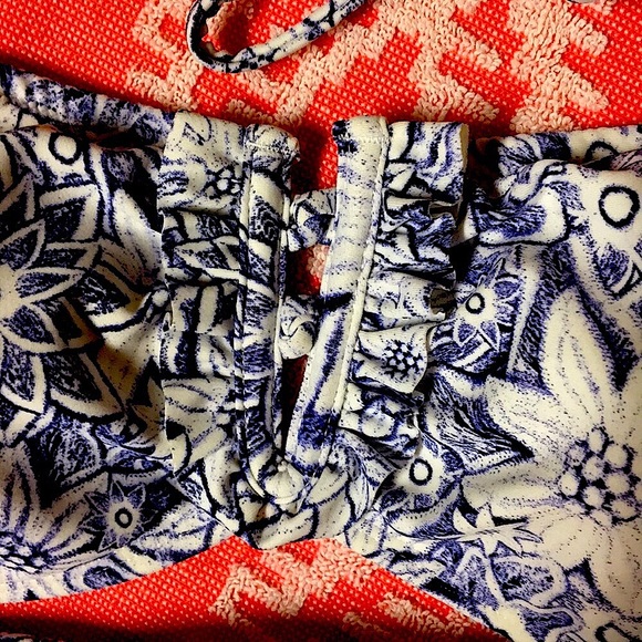 NWT 2 Chillies Australian Floral Bikini Swimsuit - Picture 5 of 6